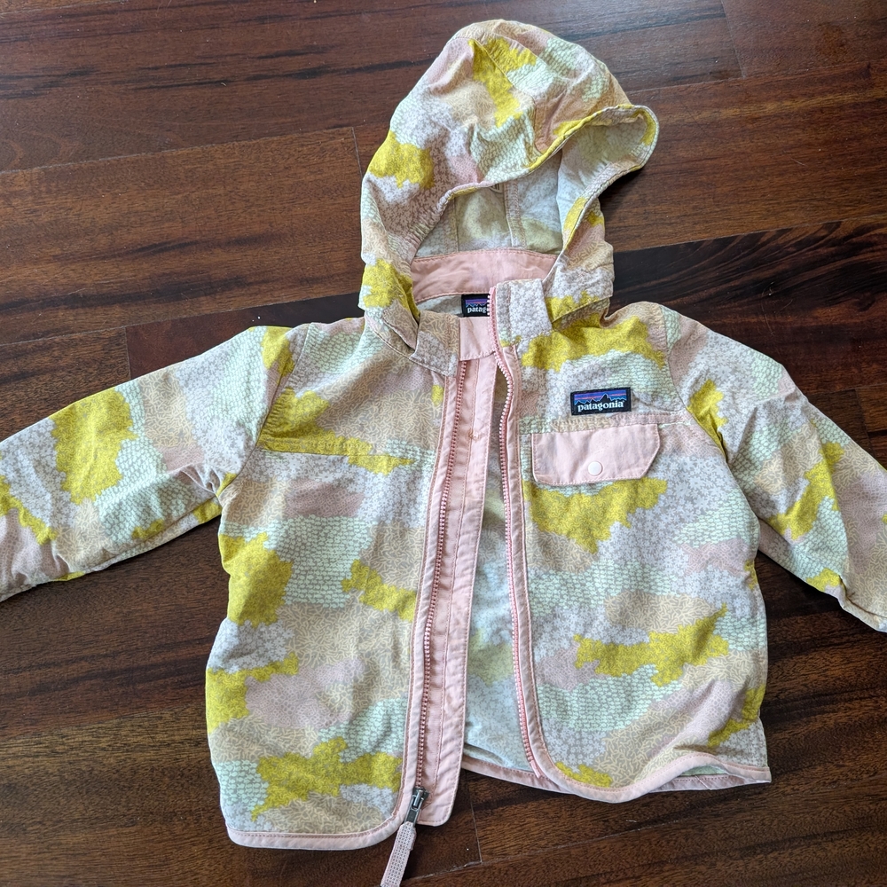 Patagonia Baby Baggies™ Jacket (Size 12-18 mo) Windbreaker